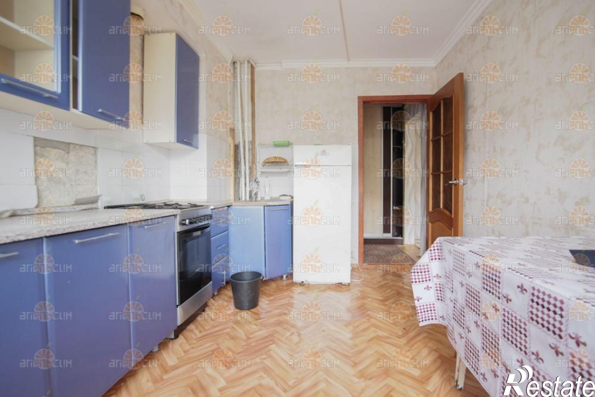 Сдать квартиру за 22 000 рублей на Пирогова, 64/2