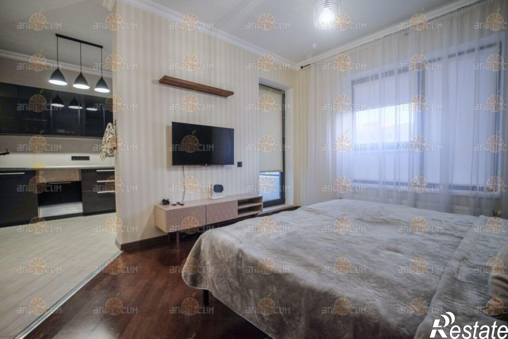 Сдать студию за 40 000 рублей на Ленина, 427