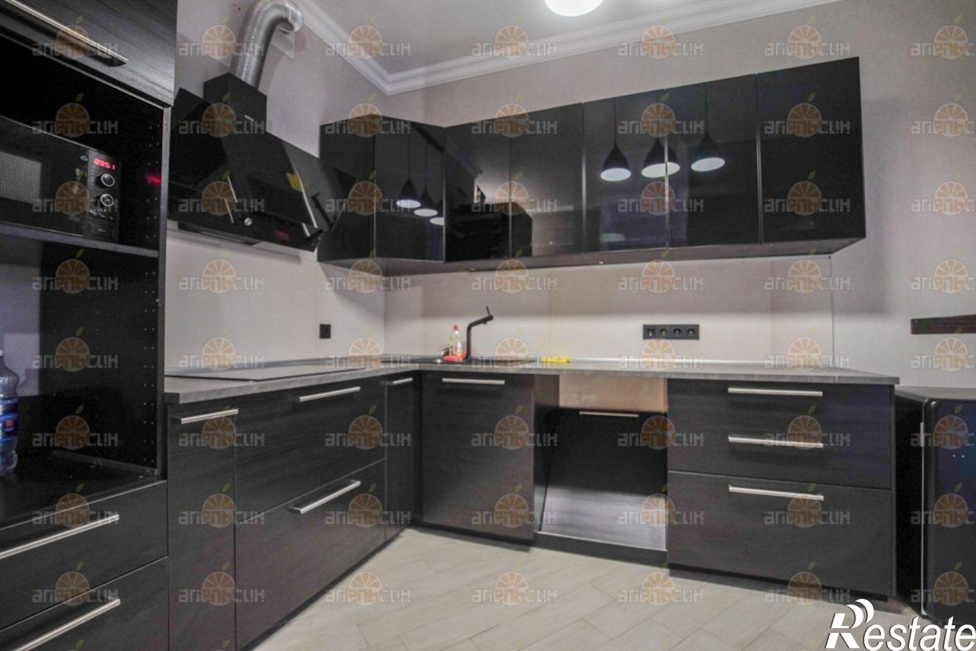 Сдать студию за 40 000 рублей на Ленина, 427