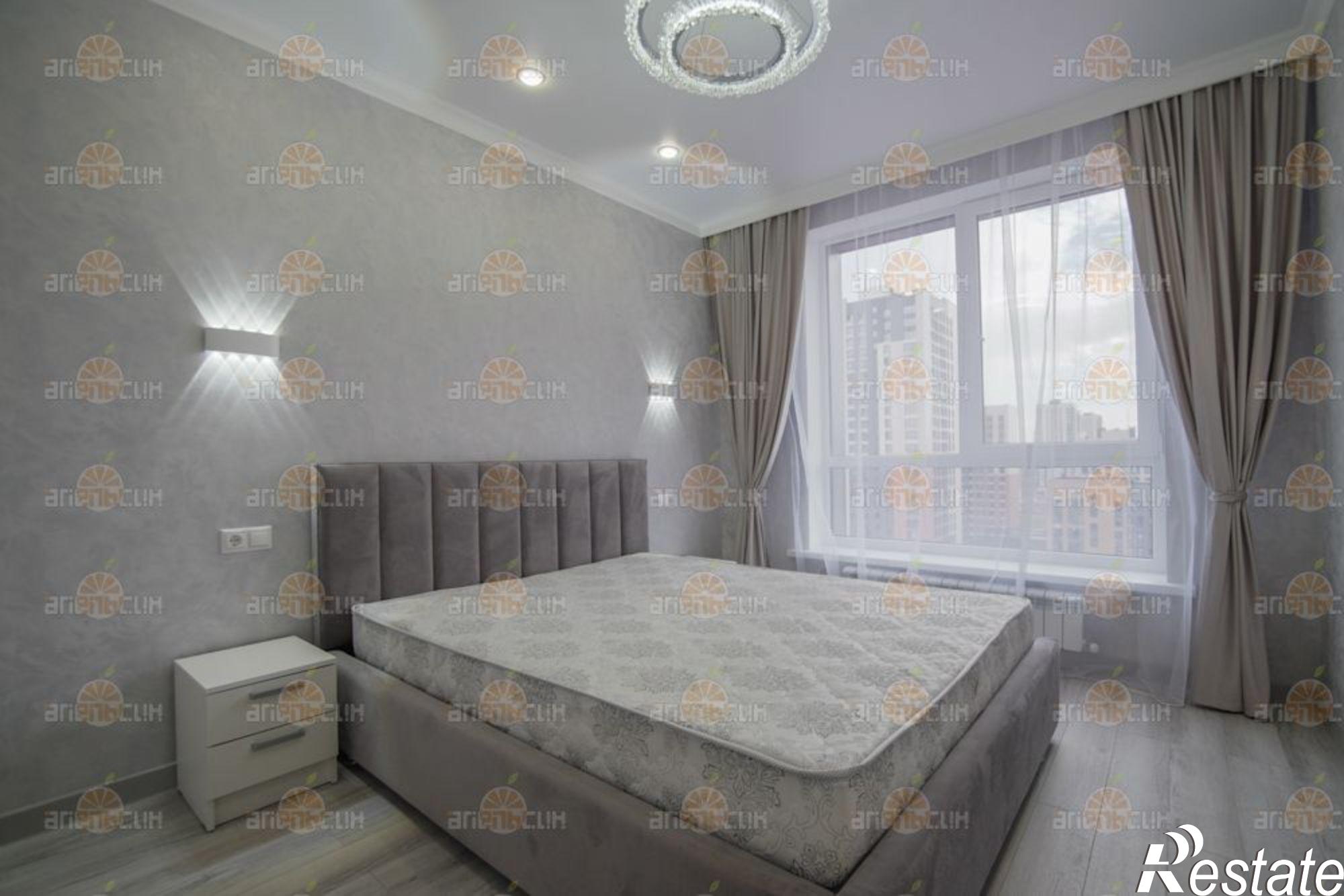 Сдать квартиру за 40 000 рублей на Павла Буравцева, 42