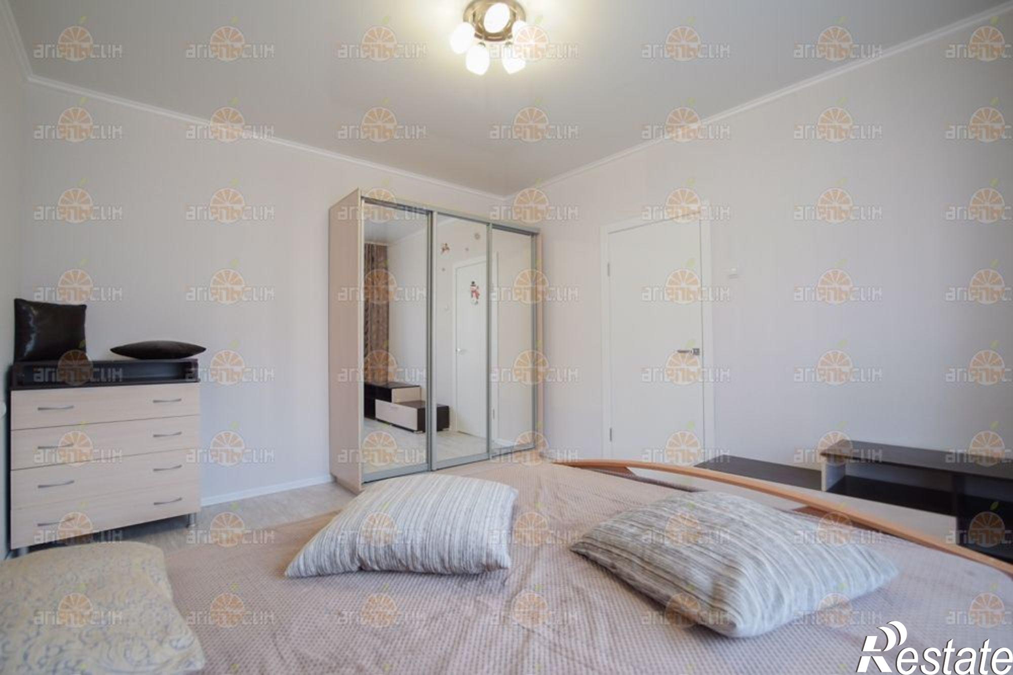 Сдать квартиру за 22 000 рублей на 45 параллель, 75