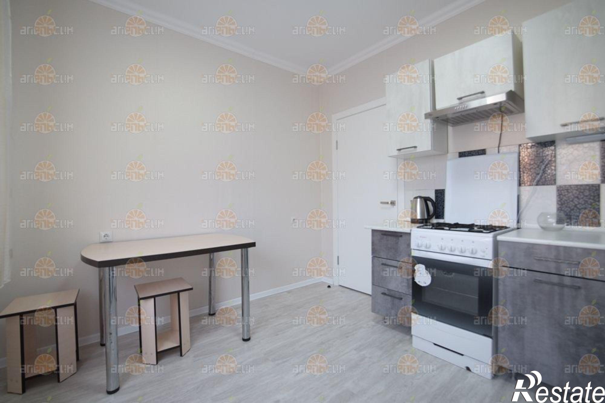 Сдать квартиру за 22 000 рублей на 45 параллель, 75