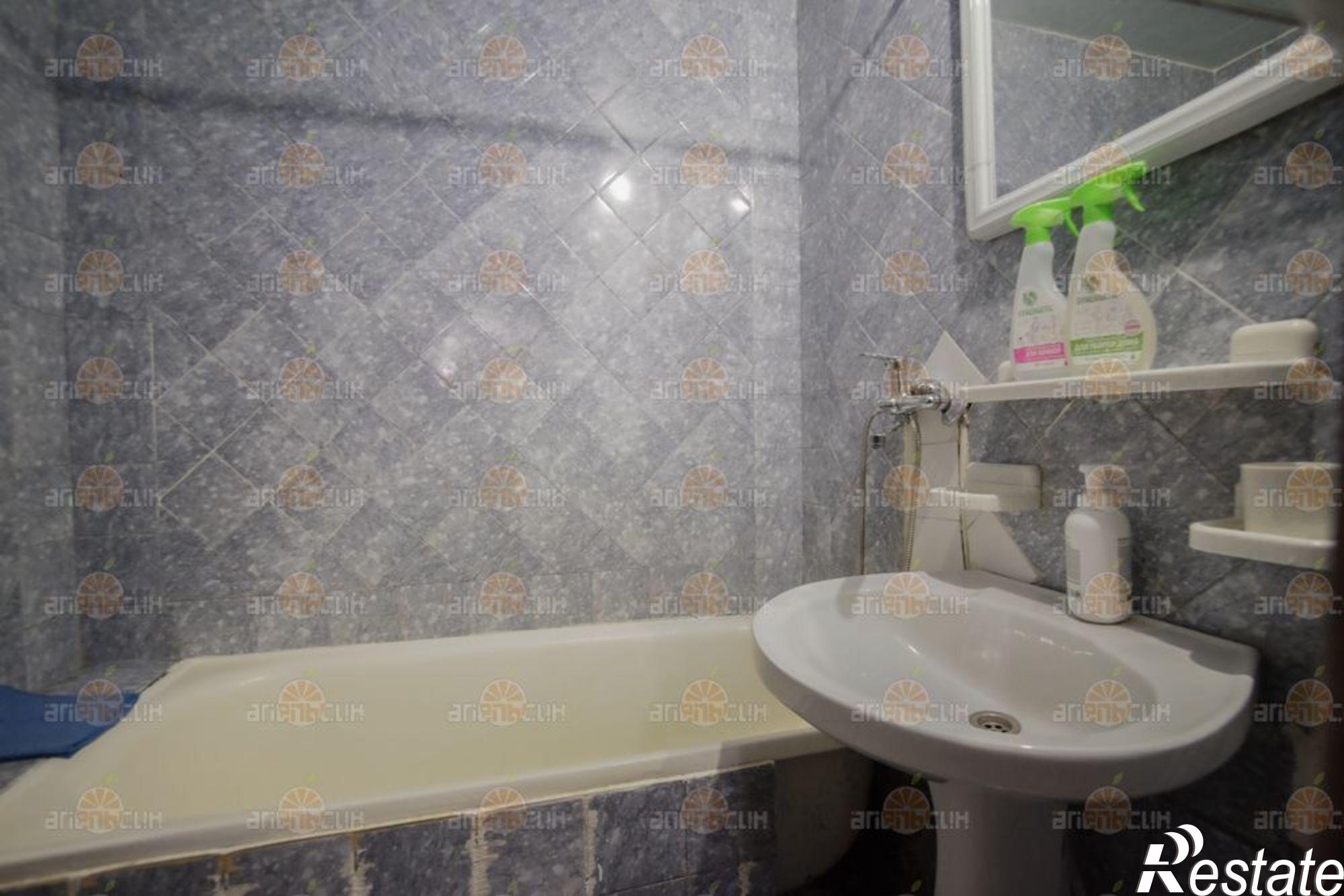 Сдать квартиру за 25 000 рублей на Космонавтов, 4а