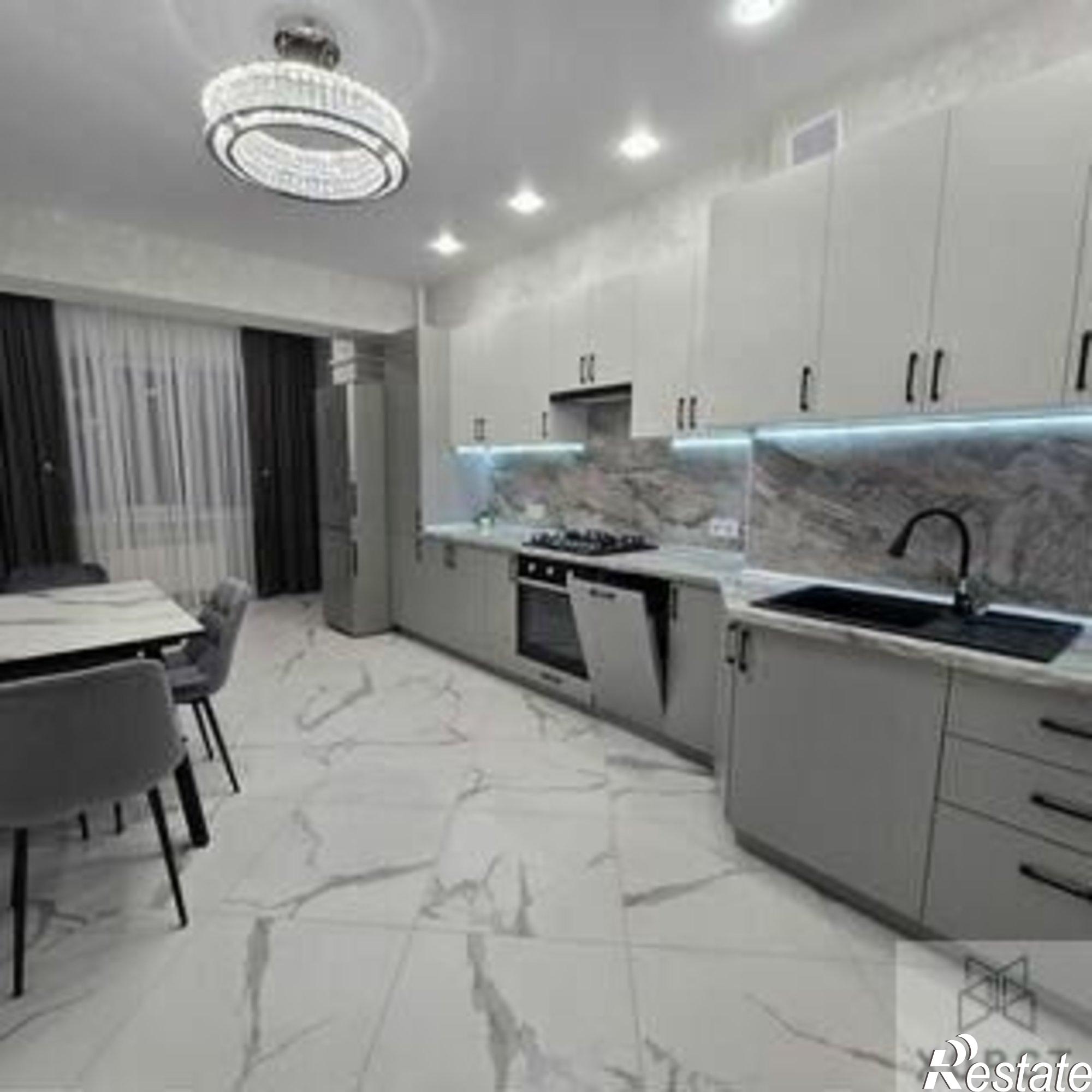 Купить квартиру за 9 000 000 рублей на ул 45 Параллель, 87