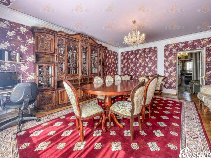 3-комн квартира 45 параллель, 2