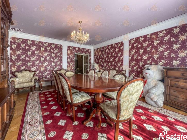 3-комн квартира 45 параллель, 2