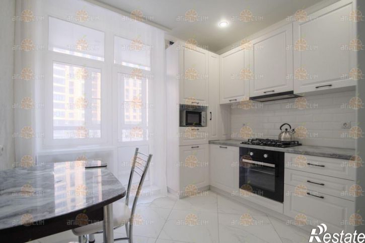 1-комн квартира Генерала Маргелова, 5/2