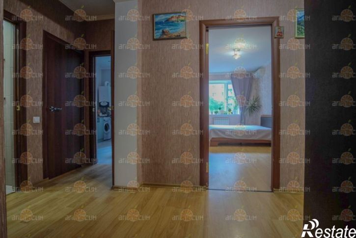 2-комн квартира Мира, 212