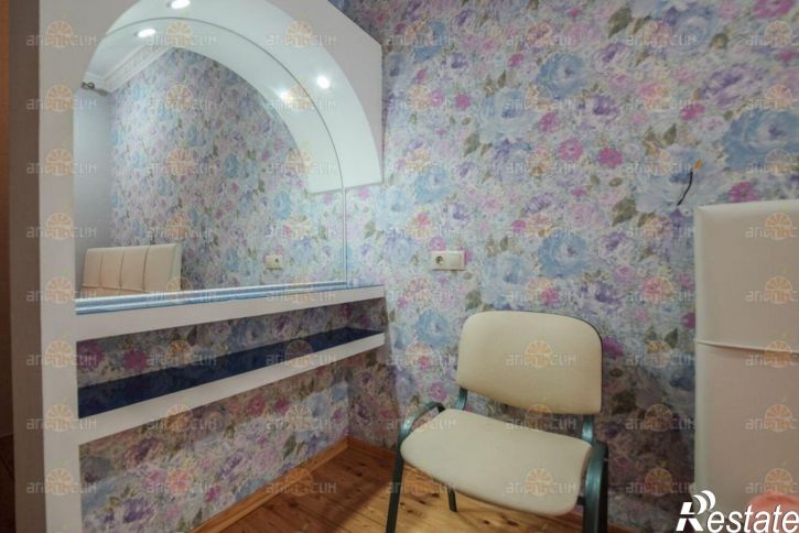 3-комн квартира Братский, 3