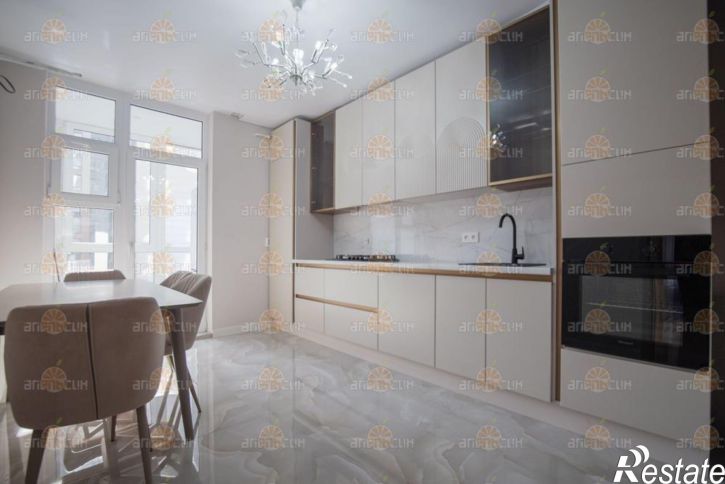 3-комн квартира Тухачевского, 33/3