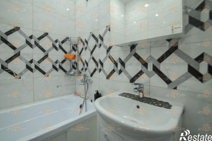 1-комн квартира Генерала Маргелова, 3/1