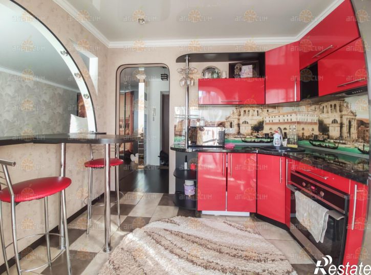 1-комн квартира Полеводческая, 1/8