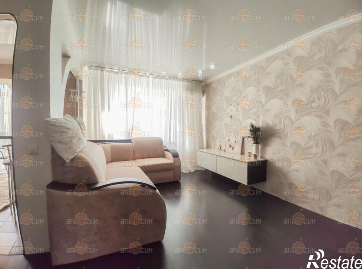 1-комн квартира Полеводческая, 1/8