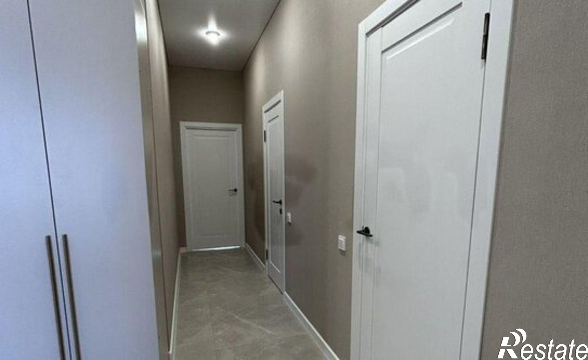 Купить квартиру за 12 800 000 рублей на улица 45-я Параллель, 3