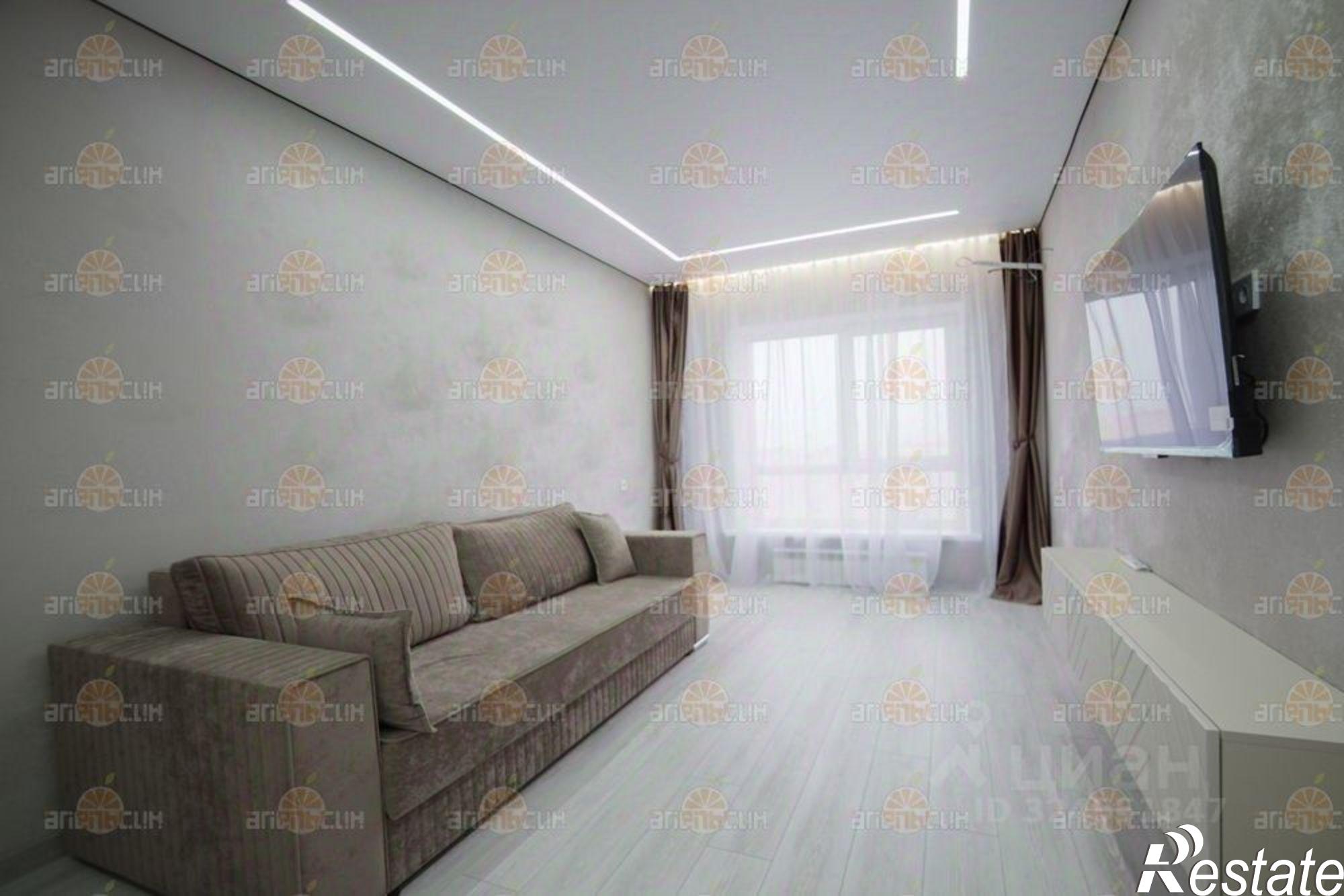 Сдать квартиру за 40 000 рублей на Российский проспект, 12