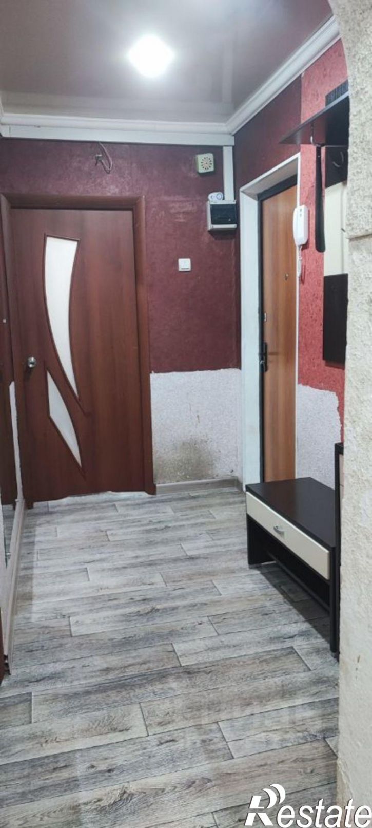 2-комн квартира улица 50 лет ВЛКСМ, 39/1,  д. 39/1