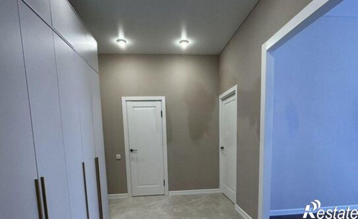 2-комн квартира в новом доме улица 45-я Параллель, 3,  д. 3