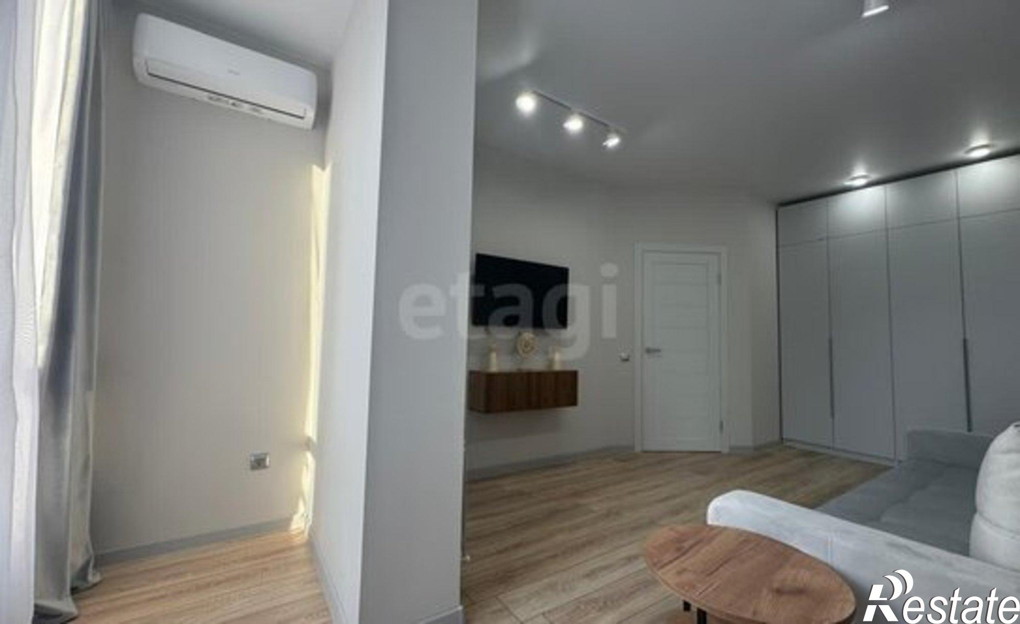 Купить квартиру за 6 100 000 рублей на Российский пр-кт, 17