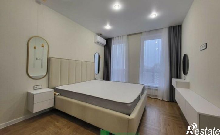 3-комн квартира улица Павла Буравцева, 42 к1,  д. 42 к1