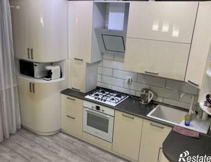 3-комн квартира улица Тухачевского, 30/1,  д. 30/1