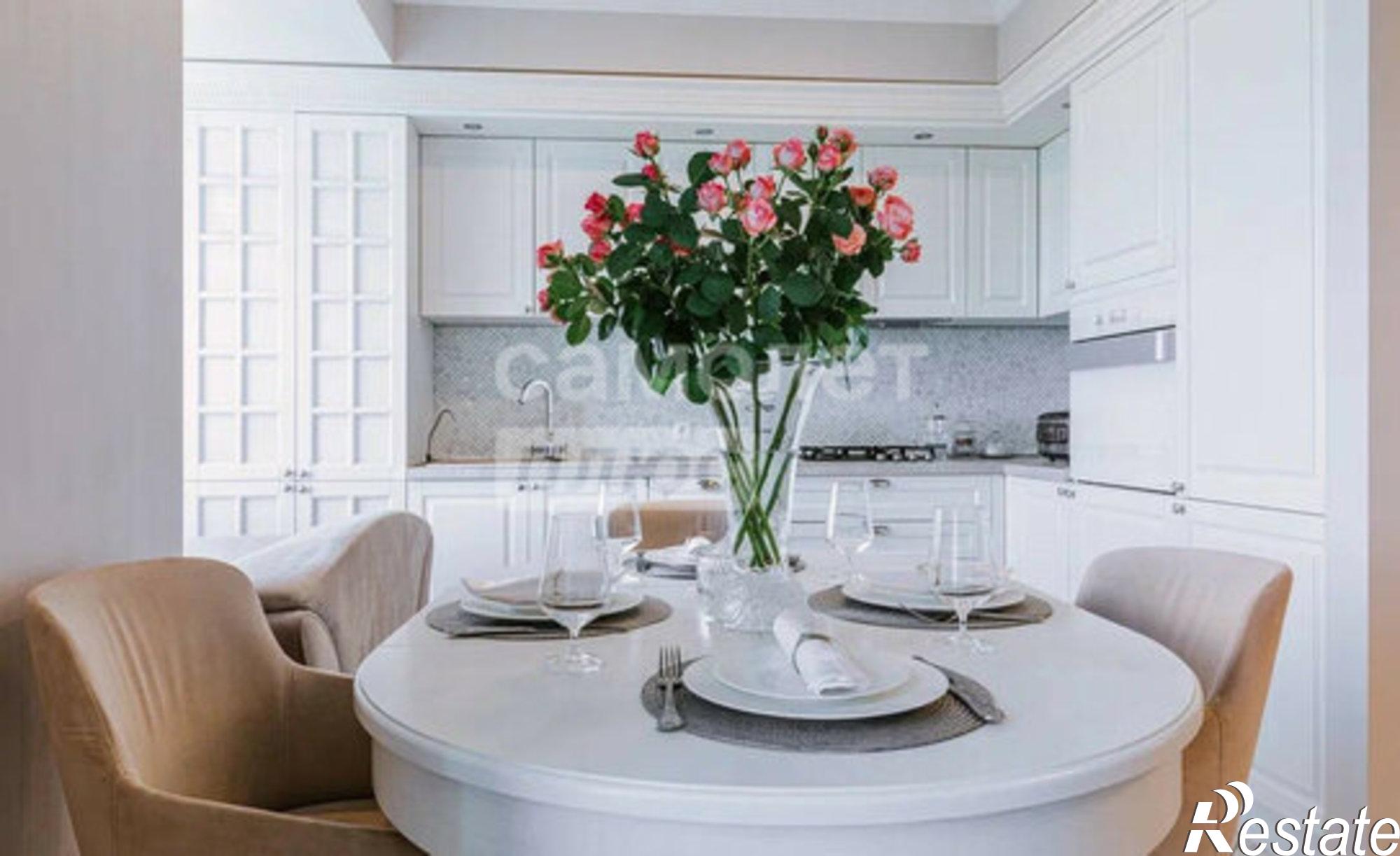 Купить квартиру за 13 600 000 рублей на ул Лопырина, 121