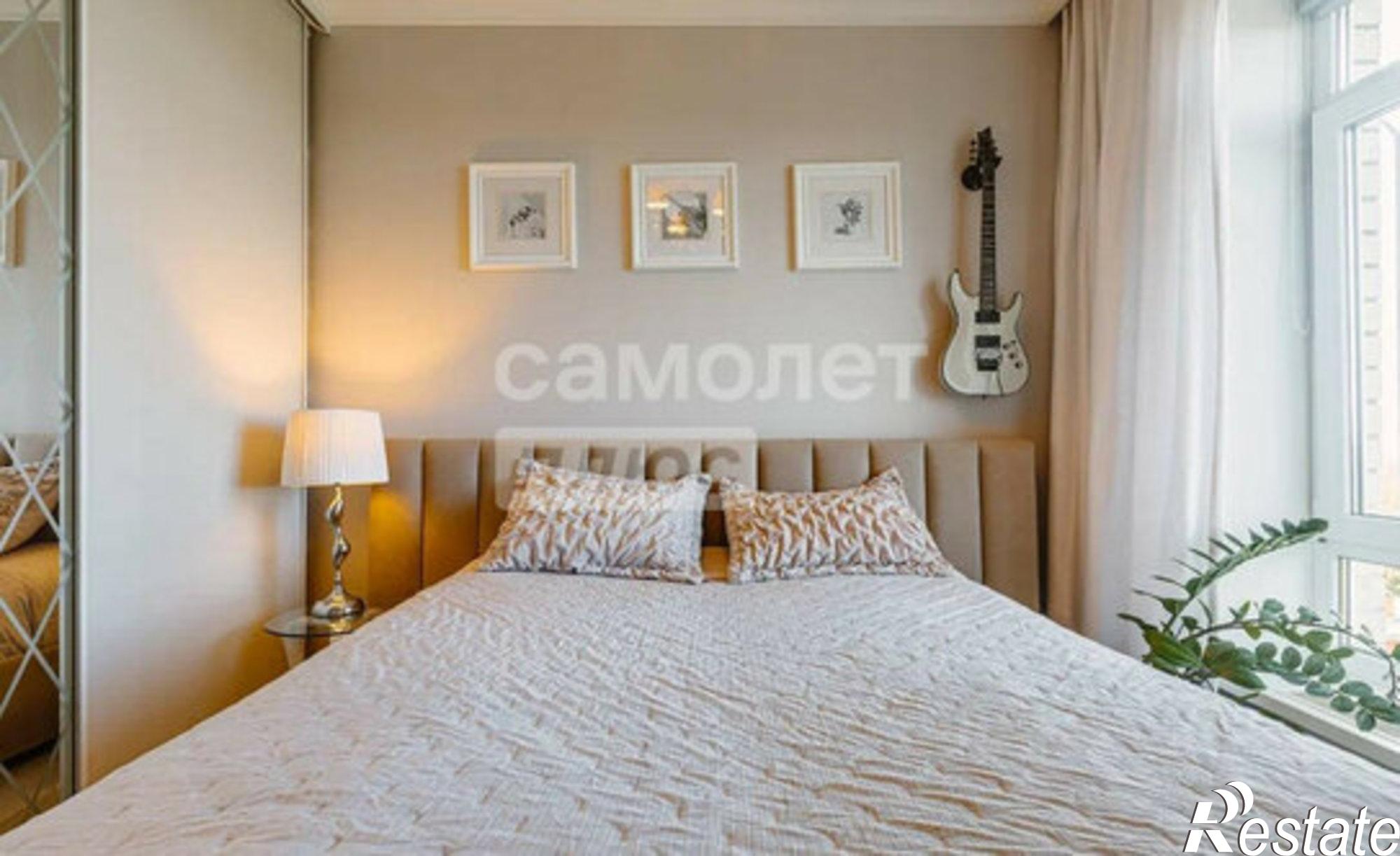 Купить квартиру за 13 600 000 рублей на ул Лопырина, 121