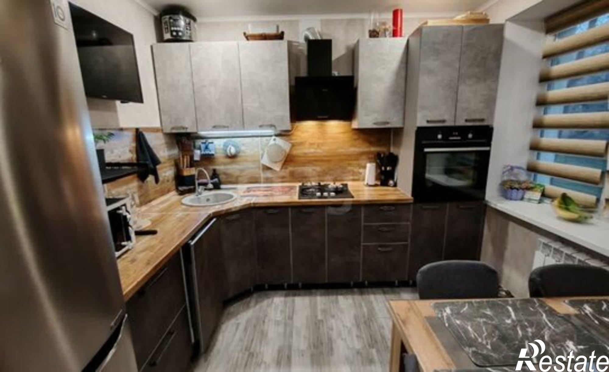 Купить квартиру за 5 600 000 рублей на ул 50 лет ВЛКСМ, 16/2