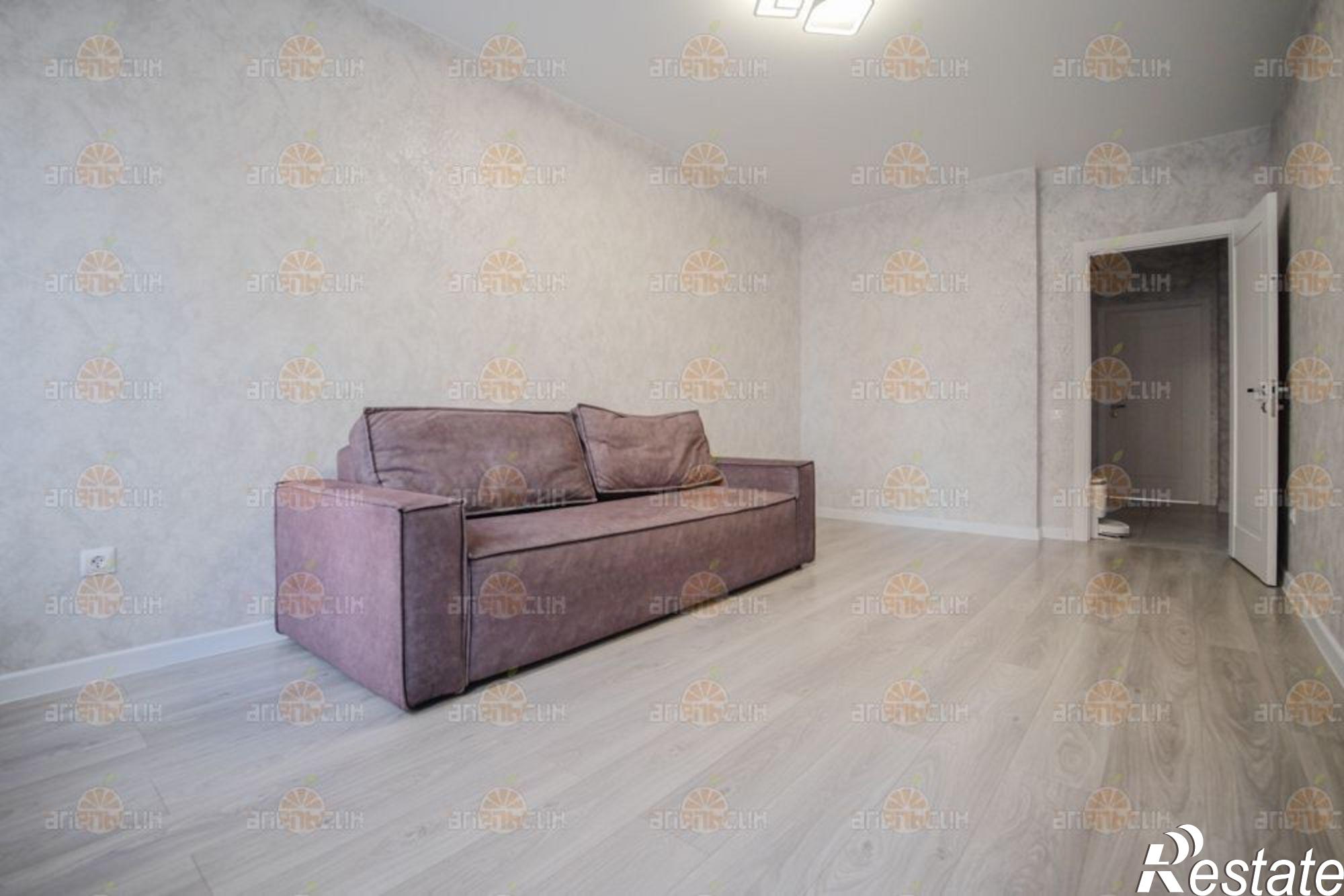 Сдать квартиру за 40 000 рублей на Матрены Наздрачевой, 3/3к1