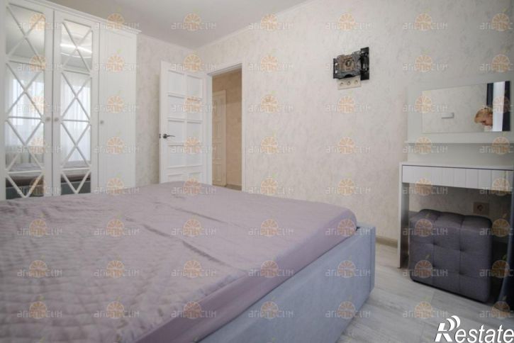 3-комн квартира 50 лет ВЛКСМ, 45