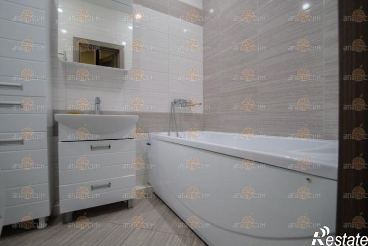 2-комн квартира Октябрьская, 192/1