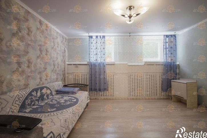 3-комн квартира Котовского, 16