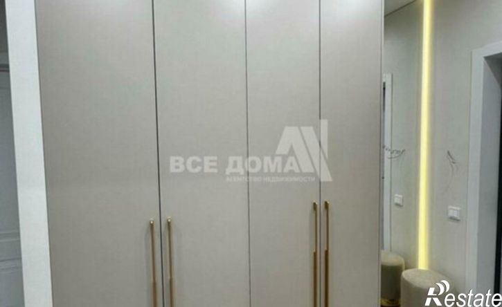 2-комн квартира улица Андрея Голуба, 12к2,  д. 12к2