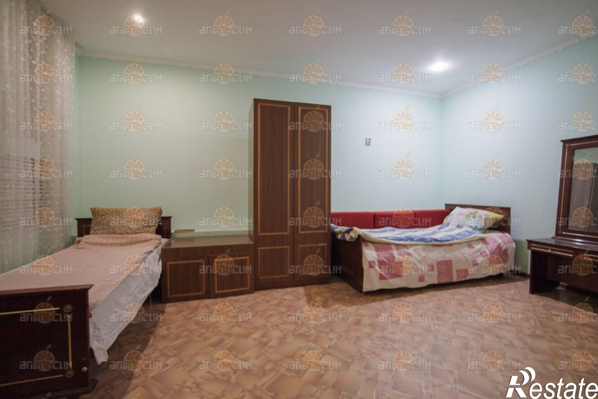 Сдать дачу, дом, коттедж за 120 000 рублей на Короткова, 144