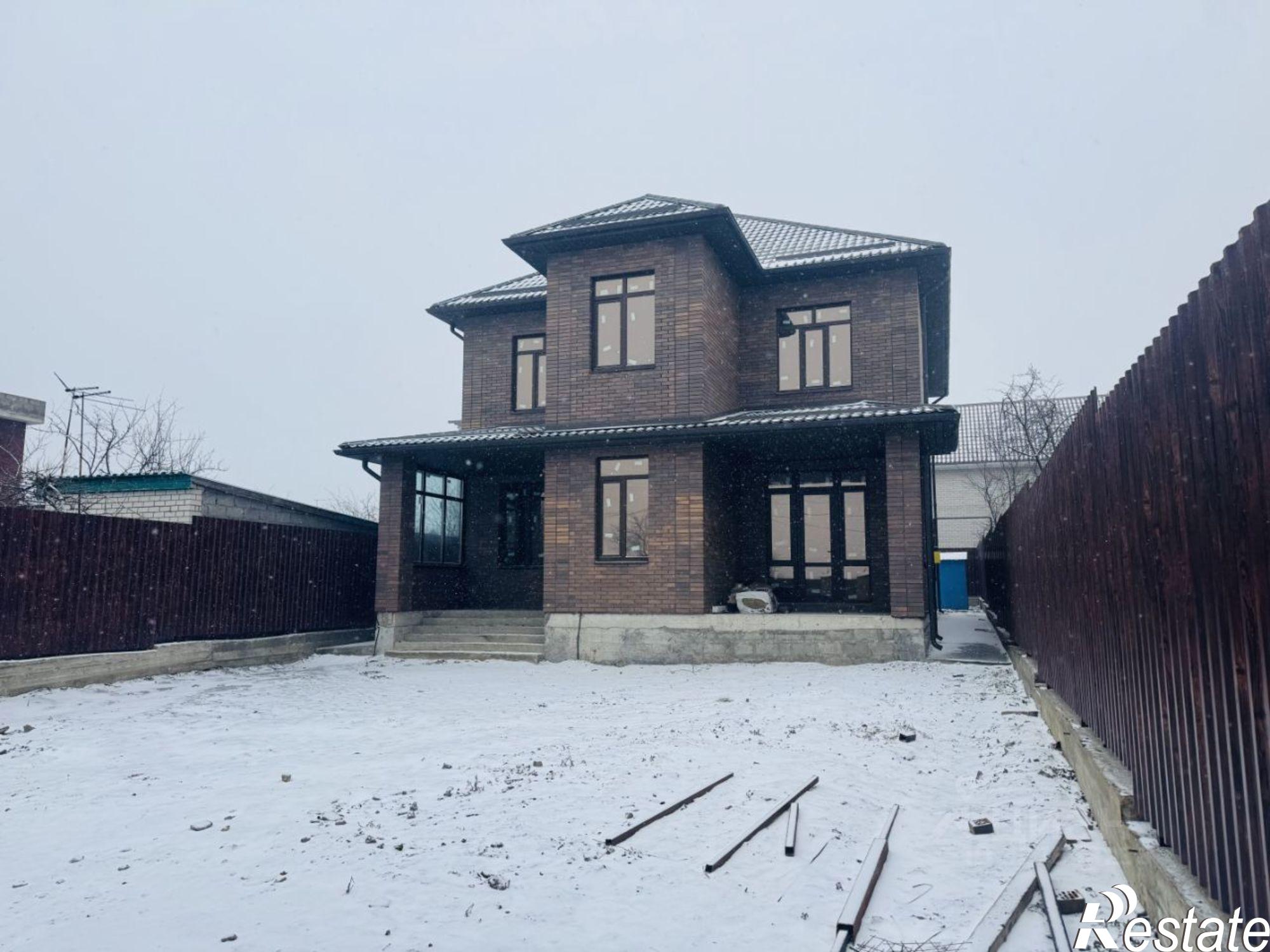 Купить дачу, дом, коттедж за 37 500 000 рублей на ул Осипенко, 117