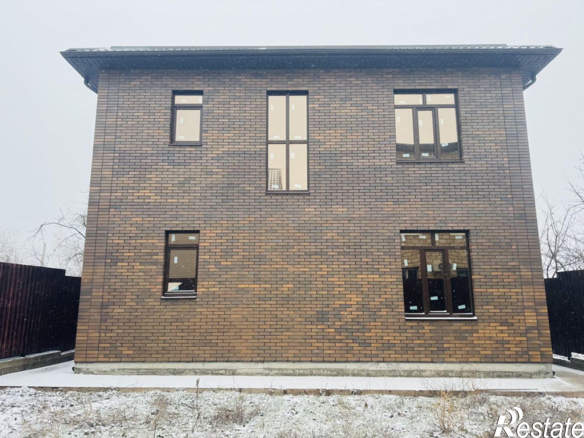 Купить дачу, дом, коттедж за 37 500 000 рублей на ул Осипенко, 117