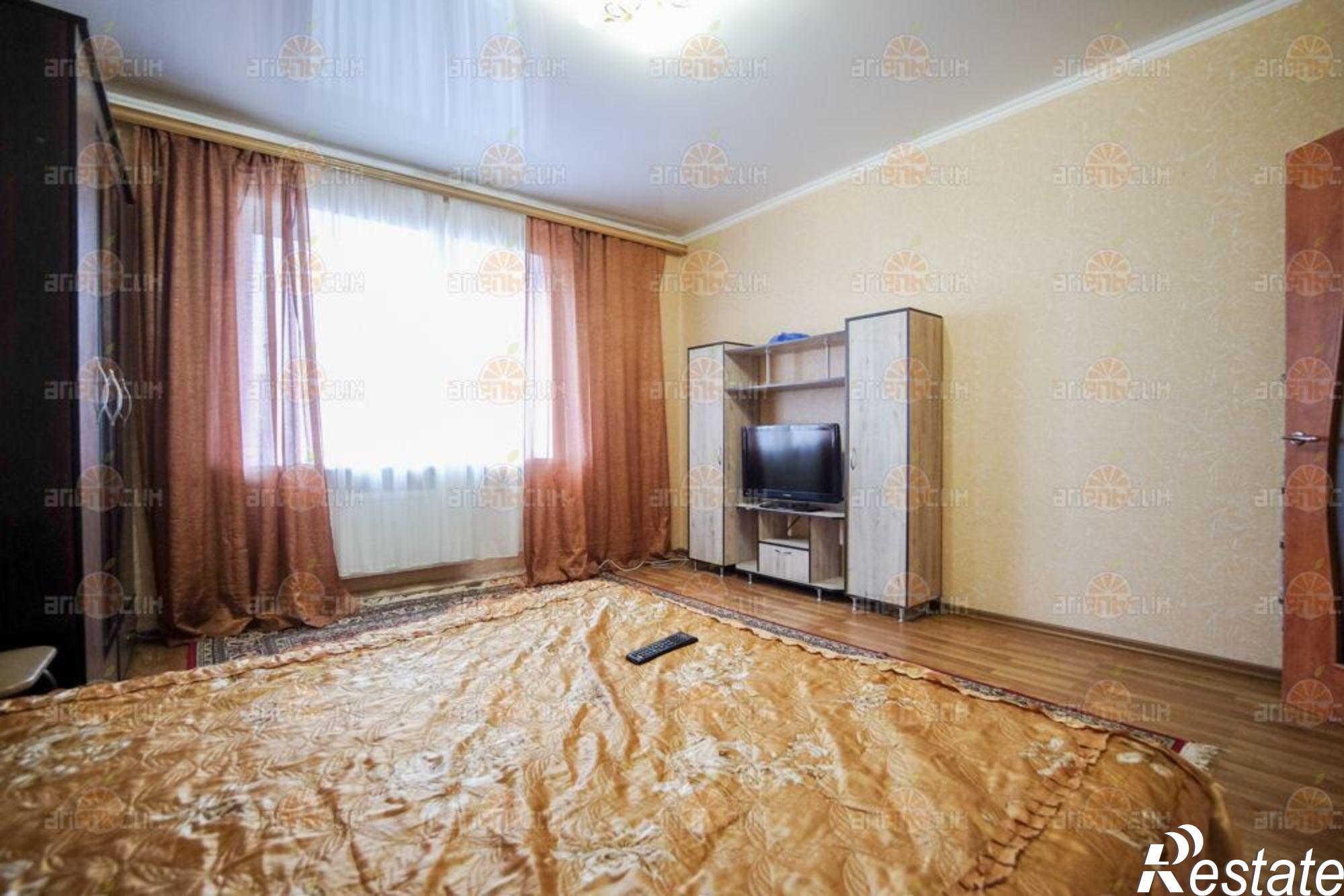 Сдать квартиру за 20 000 рублей на 45 Параллель, 49