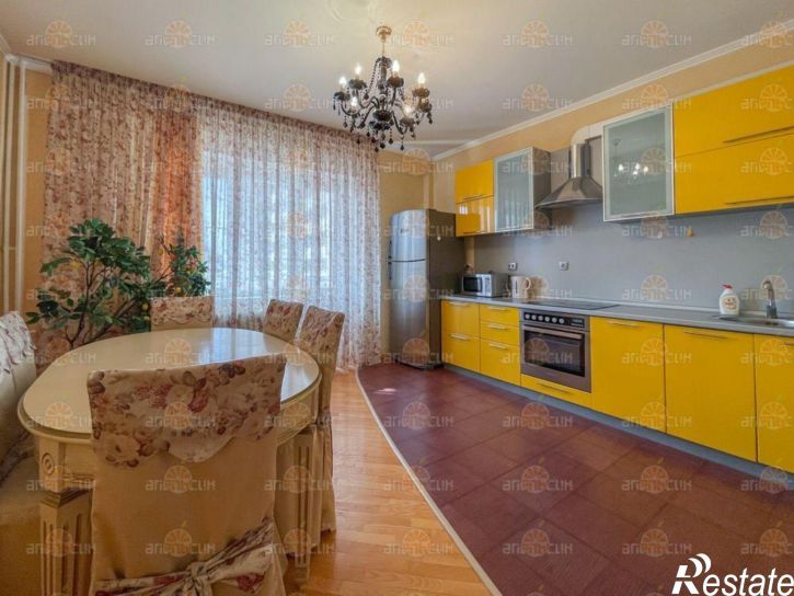 2-комн квартира Лермонтова, 210