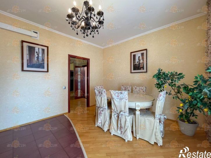 2-комн квартира Лермонтова, 210