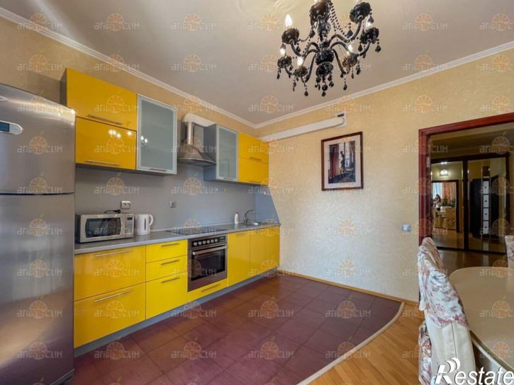 2-комн квартира Лермонтова, 210