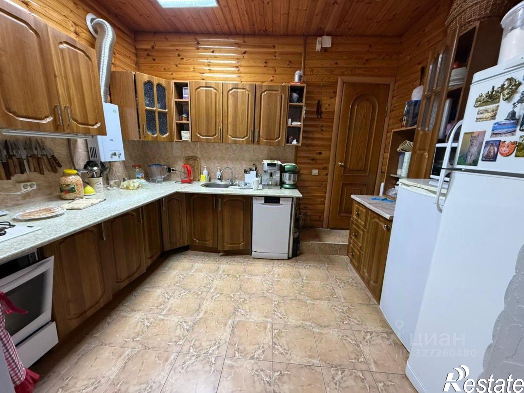 Купить дачу, дом, коттедж за 8 400 000 рублей на пер Баумана, 3