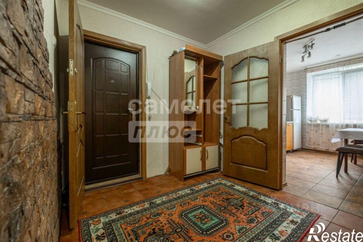 2-комн квартира проспект Юности, 40,  д. 40