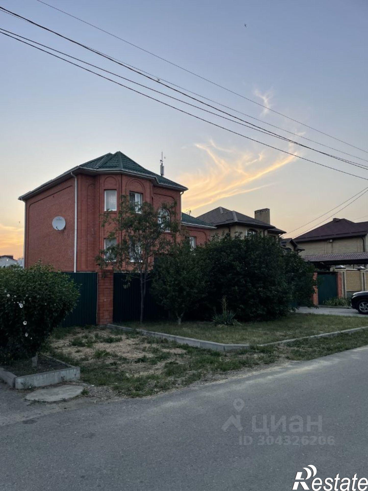 Купить дачу, дом, коттедж за 16 500 000 рублей на Батальонная улица, 7