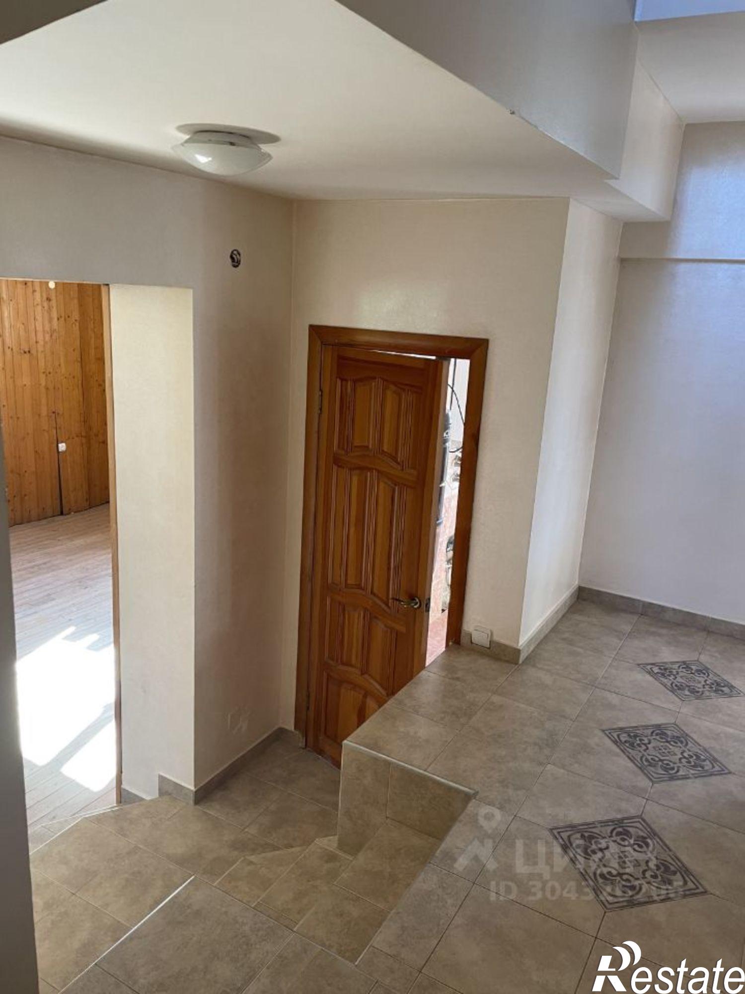 Купить дачу, дом, коттедж за 16 500 000 рублей на Батальонная улица, 7