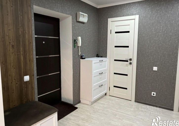 2-комн квартира улица 45-я Параллель, 22,  д. 22