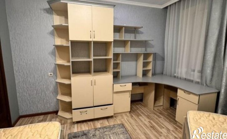 3-комн квартира улица Тухачевского, 21/1,  д. 21/1