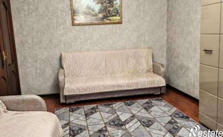 2-комн квартира улица Доваторцев, 57/1,  д. 57/1