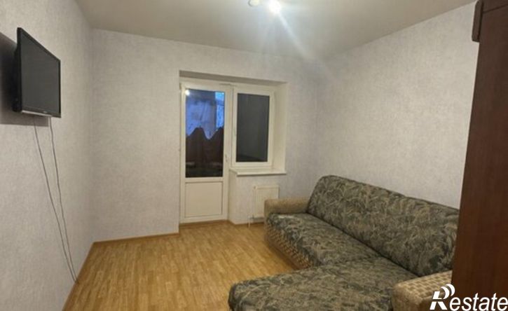 3-комн квартира ул Серова, 472/2,  д. 472/2