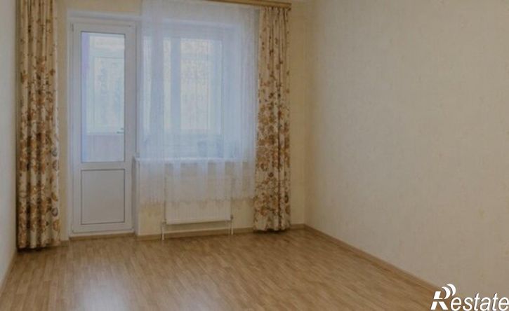 3-комн квартира ул Серова, 472/2,  д. 472/2