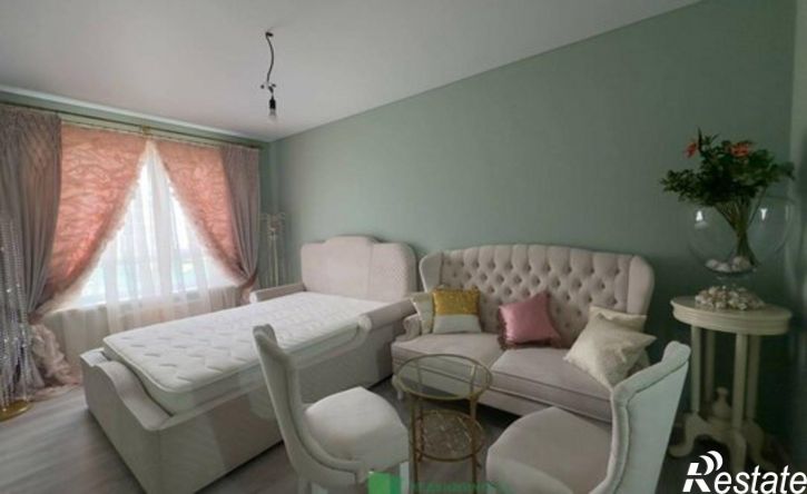 1-комн квартира ул 45 Параллель, 85,  д. 85