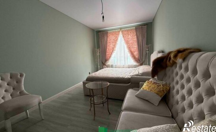 1-комн квартира ул 45 Параллель, 85,  д. 85